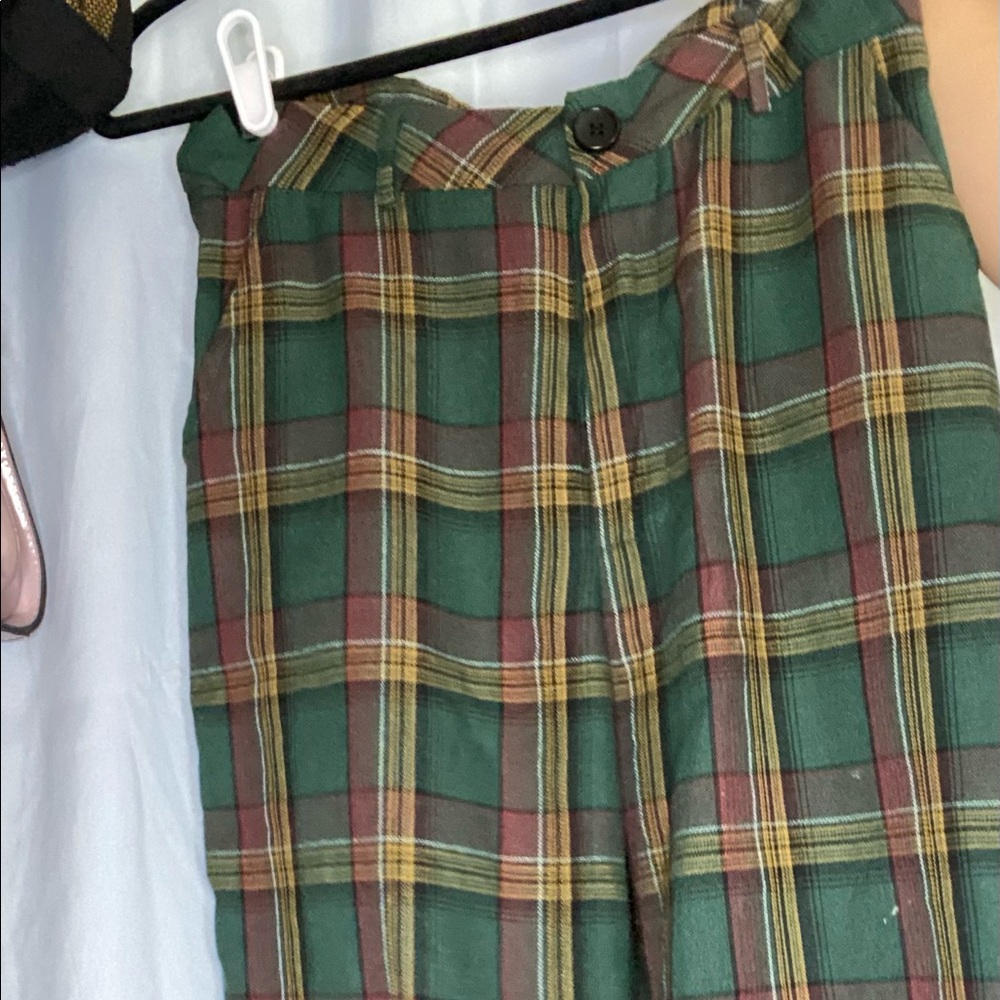 Cute green plaid pants
